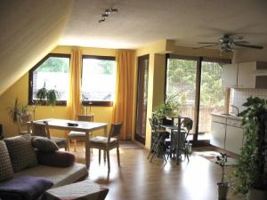 004301000900_004301000900_000006195_WOHNZIMMER002KLEINER